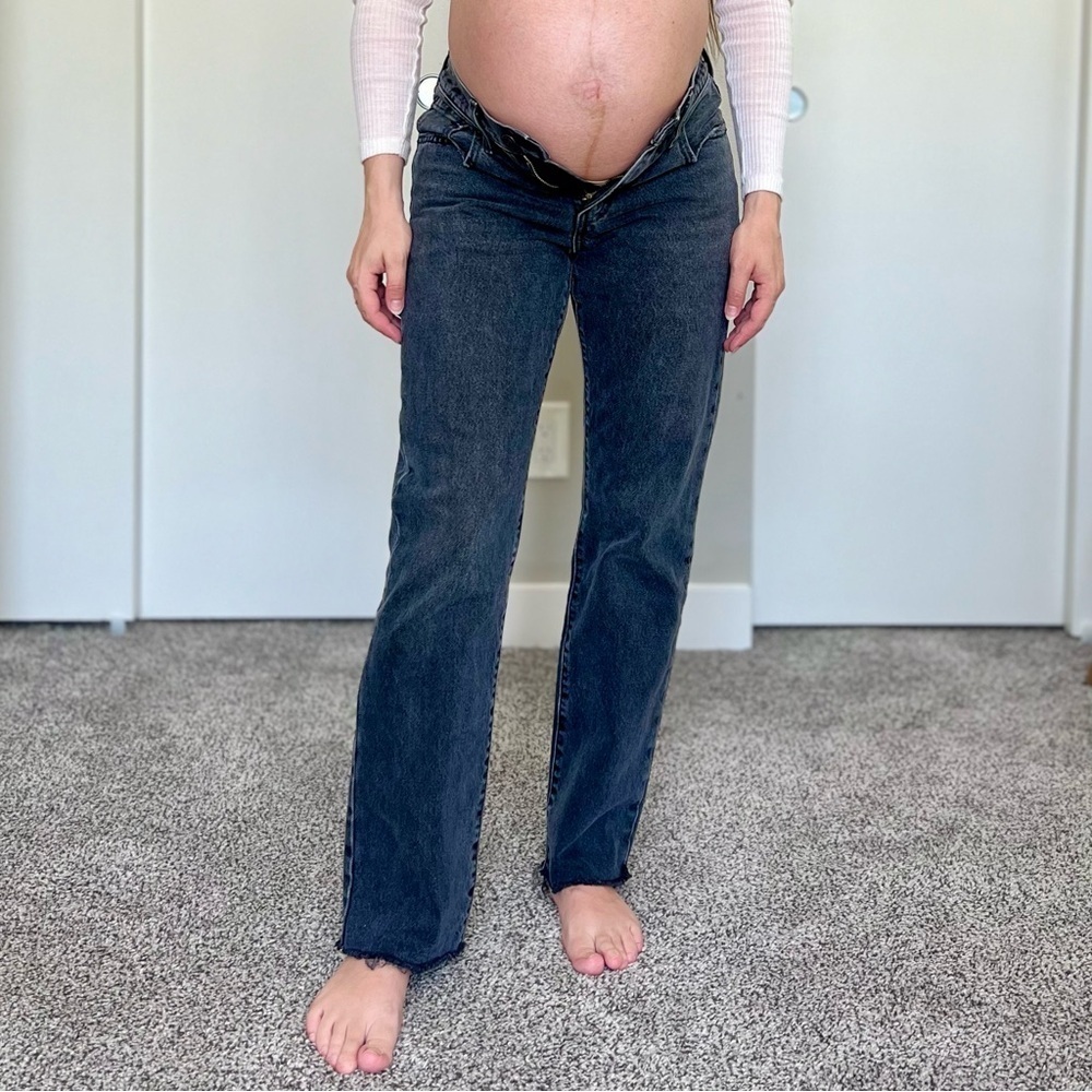 Levi’s Big E Premium Middy Straight Jeans – Mid-Rise – Faded Black – Size 27